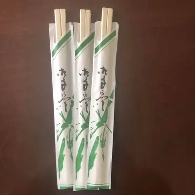 Paleczki do sushi z nadrukiem 1 (1).webp