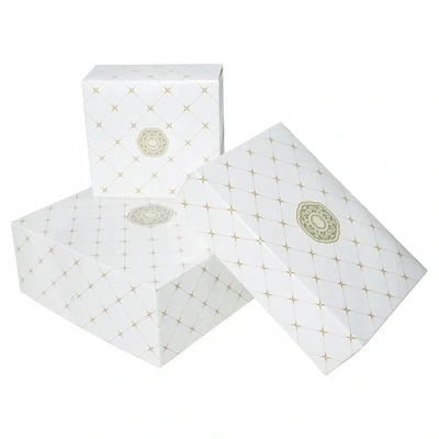 PUDELKO-15x15x10-CM-KARTONIK-ROZETA-NA-CIASTO-OPAKOWANIE-NA-TORT-Marka-bez-marki.webp