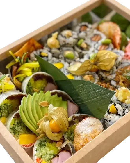 Pudełko papierowe na sushi 30x22x5cm kraft-srebrne+sushi (1).webp