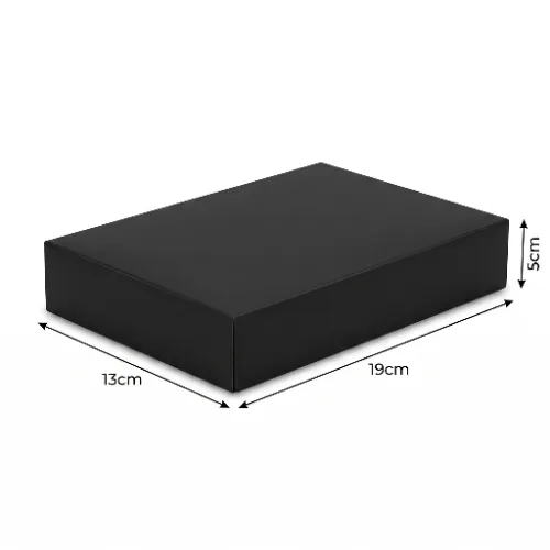 Pudełko na sushi bez okienka 19x13x5cm czarne z wymiarami.webp